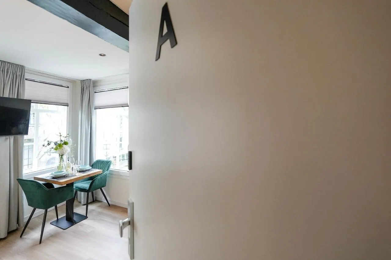 Deluxe 20M2 Canal View Delft Holiday home